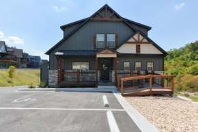 Journey's Remedy -Lake View Sleeps 30